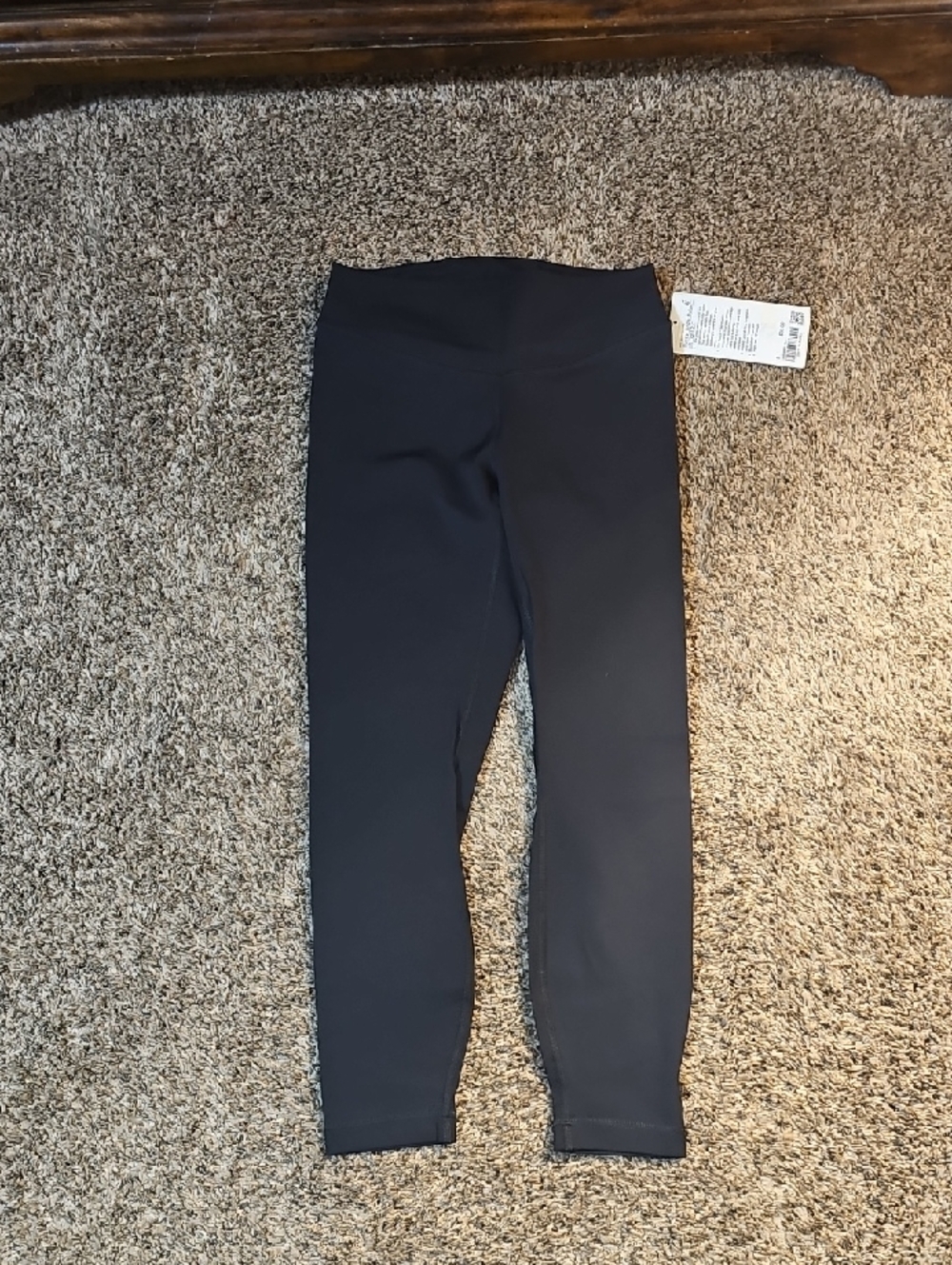 Lululemon Wunder Under Nulux HR Tight. Size 8 25" Inseam! BLK! Nwts
